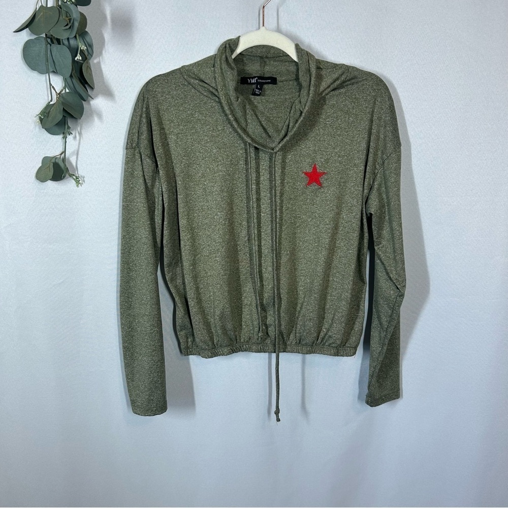 YMI | Cropped Sweatshirt Top Red Star Green Gray Juniors Size Large